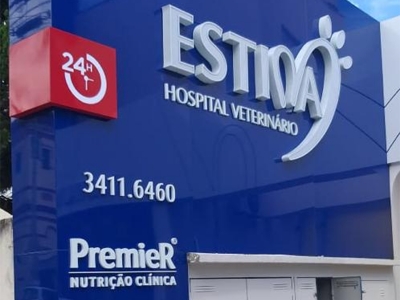 Fachada em ACM Estima Hospital Veterinrio